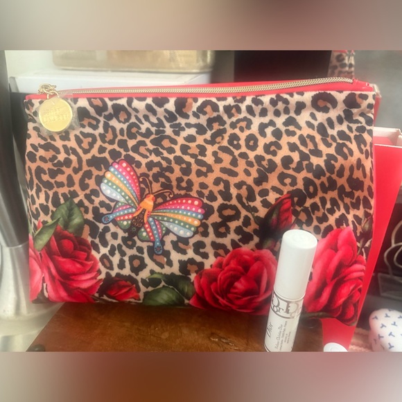 Estee Lauder Handbags - Dior Mascara Primer + Estée Lauder Cosmetics Bag NWOT